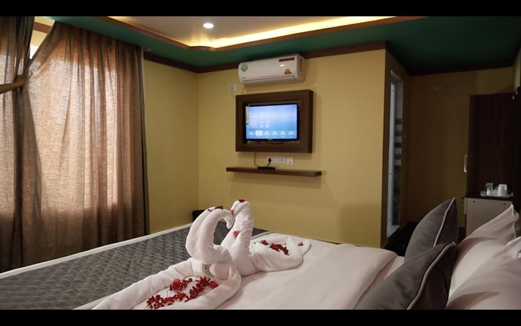Ilām Hotel Hill Tower מראה חיצוני תמונה