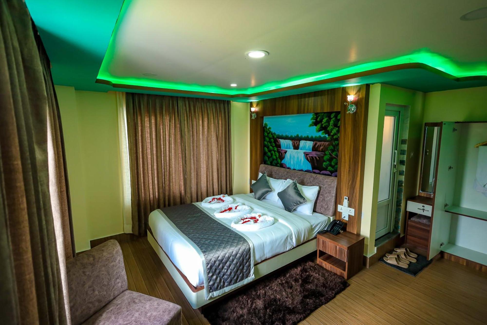 Ilām Hotel Hill Tower מראה חיצוני תמונה